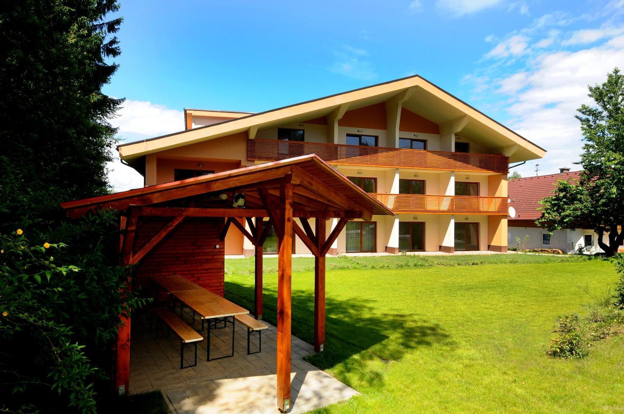 Alpe-Adria Apartments Oberaichwald  Eksteriør bilde